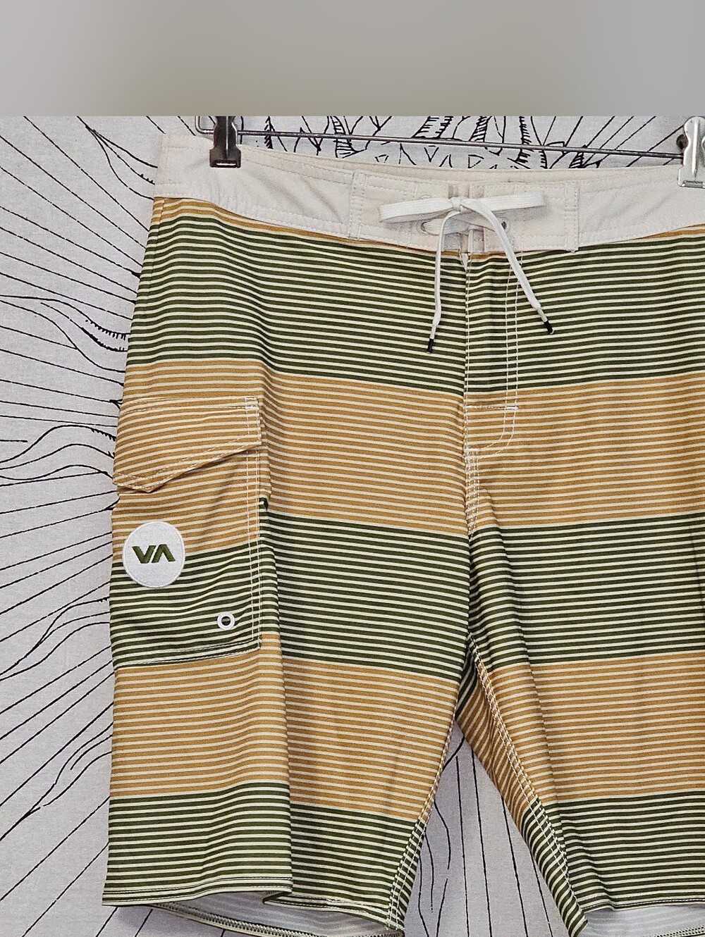 RVCA Striped Boardshorts in Off-white, Olive and Gold Sz 31